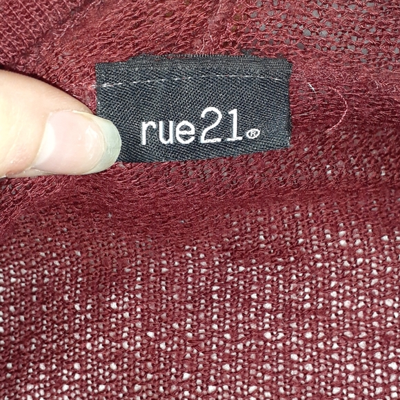 Cardigan - Picture 4 of 4